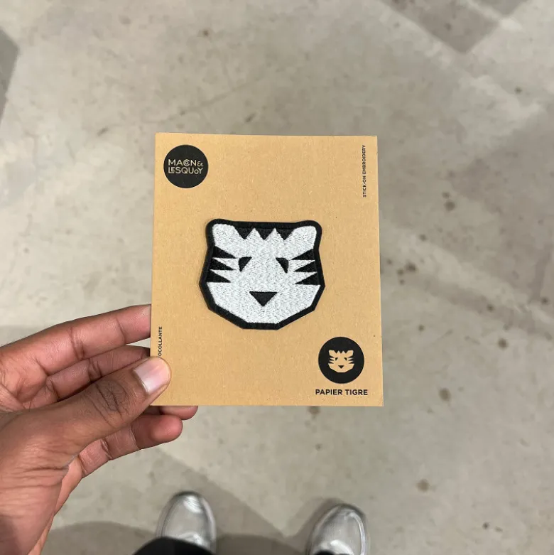 Grand écusson autocollant - Tigre