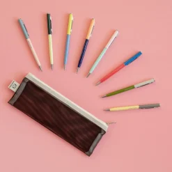 Trousse Mesh et les 8 stylos - Noire