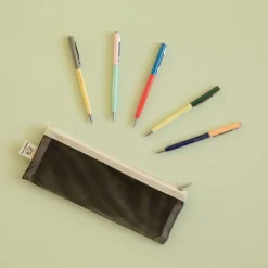 Trousse Mesh et les 5 stylos - Noire